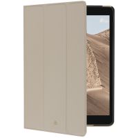 dbramante1928 Milan Bookcase iPad 9 (2021) 10.2 inch / iPad 8 (2020) 10.2 inch / iPad 7 (2019) 10.2 inch - Sand Dune