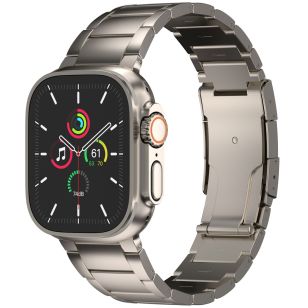 Accezz Mat Titanium bandje voor de Apple Watch Series 1-9 / SE / Ultra (2) - 42/44/45/49 mm - Titanium