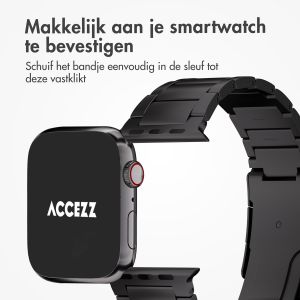 Accezz Mat Titanium bandje voor de Apple Watch Series 1-9 / SE - 38/40/41 mm / Series 10 - 42 mm - Zwart