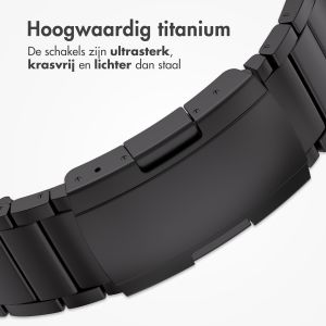 Accezz Mat Titanium bandje voor de Apple Watch Series 1-10 / SE / Ultra (2) - 42/44/45/46/49 mm - Zwart