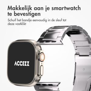 Accezz Glans Titanium bandje voor de Apple Watch Series 1-10 / SE / Ultra (2) - 42/44/45/46/49 mm - Zilver