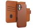 Accezz Leather Bookcase 2-in-1 met MagSafe iPhone 16  - Sienna Brown